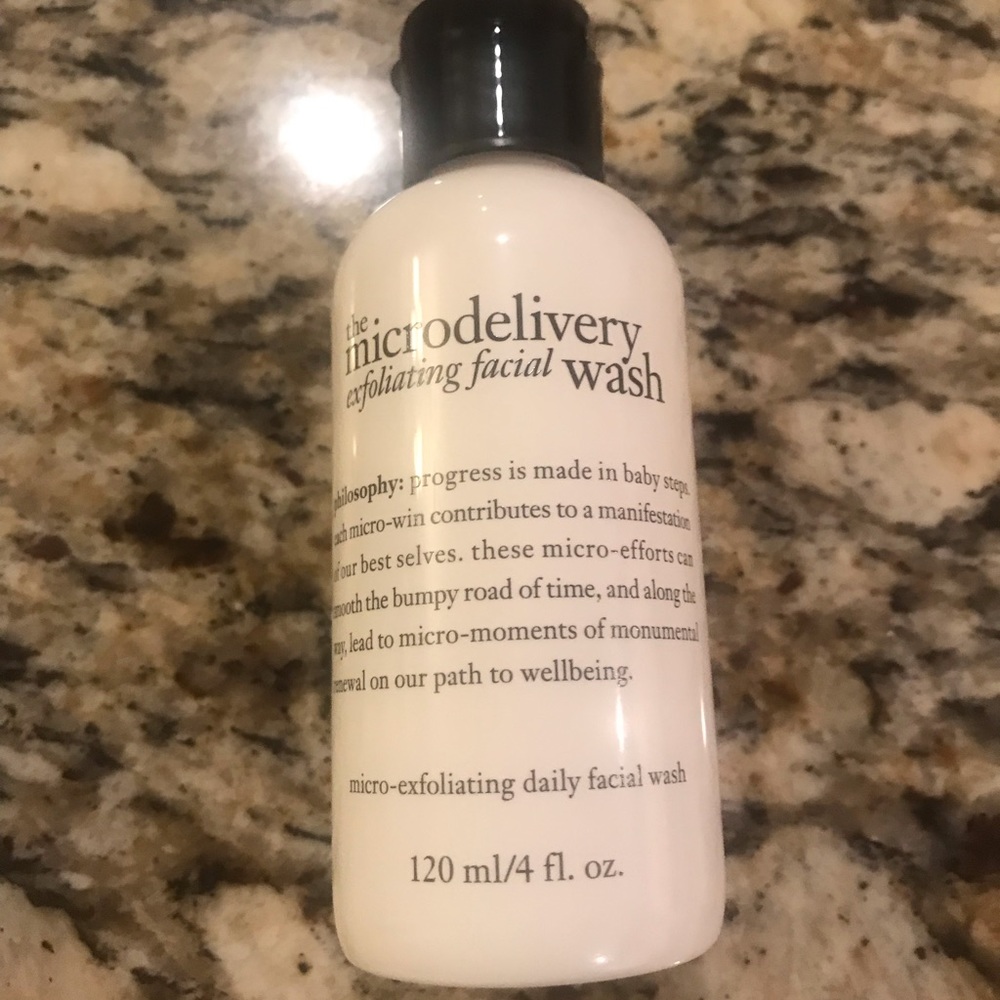 Philosophy microdelivery facewash- new